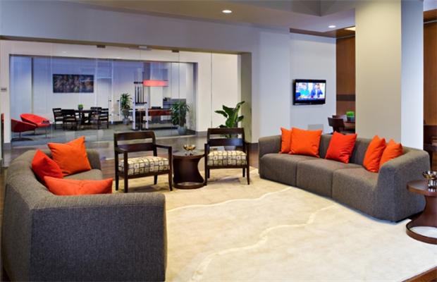 Lounge 02-web Lounge 02-web
